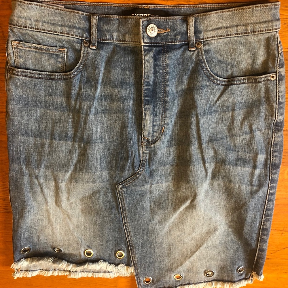 Mid Length Denim Skirt Size 10 NEVER WORN